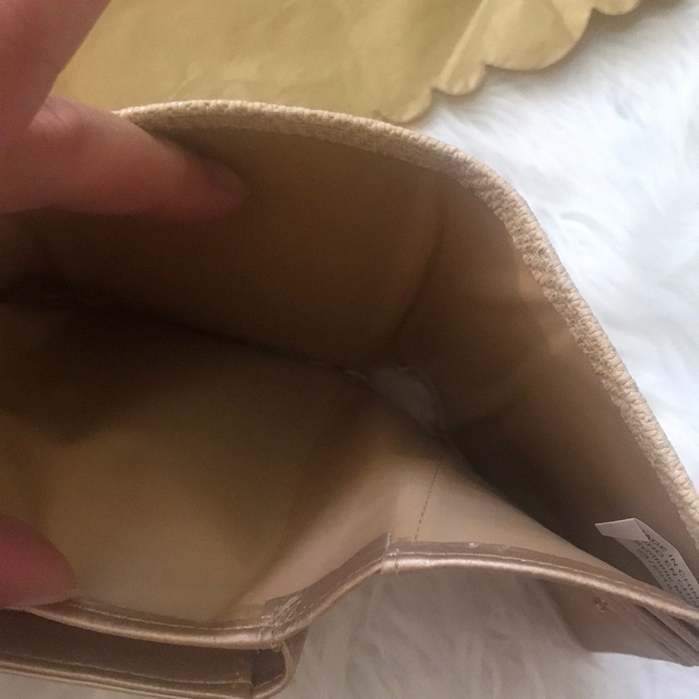 Braxton Wallet - Picture 4 of 6